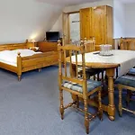 Penzion Wellness Rosnicka 3*