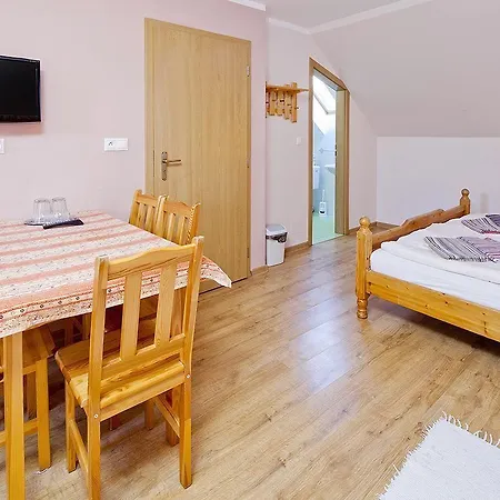 Wellness Rosnička Casa de hóspedes