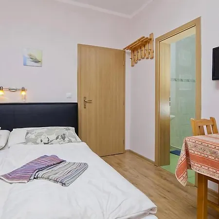 Wellness Rosnicka Gæstehus 3*