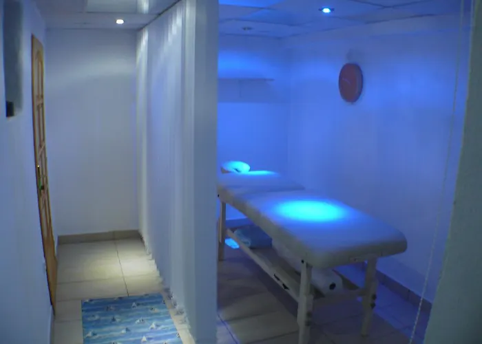 Konukevi Wellness Rosnicka 3*